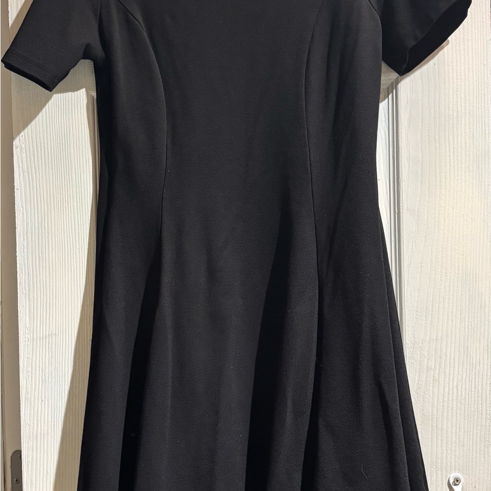 Elegant Black Short Sleeve Dress
